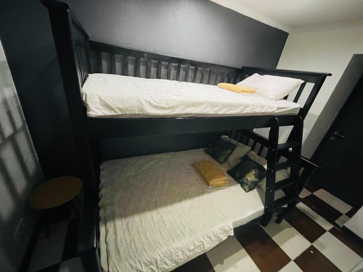 Le Reve City Hostel Одеса Екстериор снимка